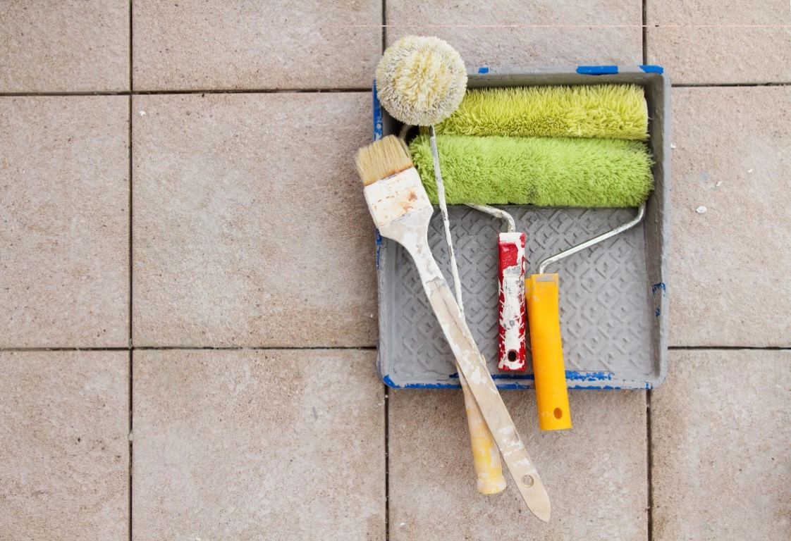 Your helpful guide to tile painting