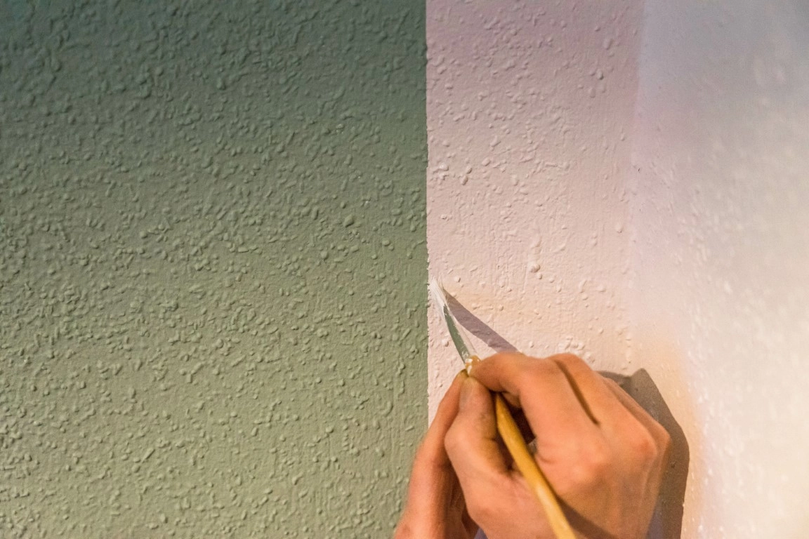 Can You Sleep Safely In A Freshly Painted Room?